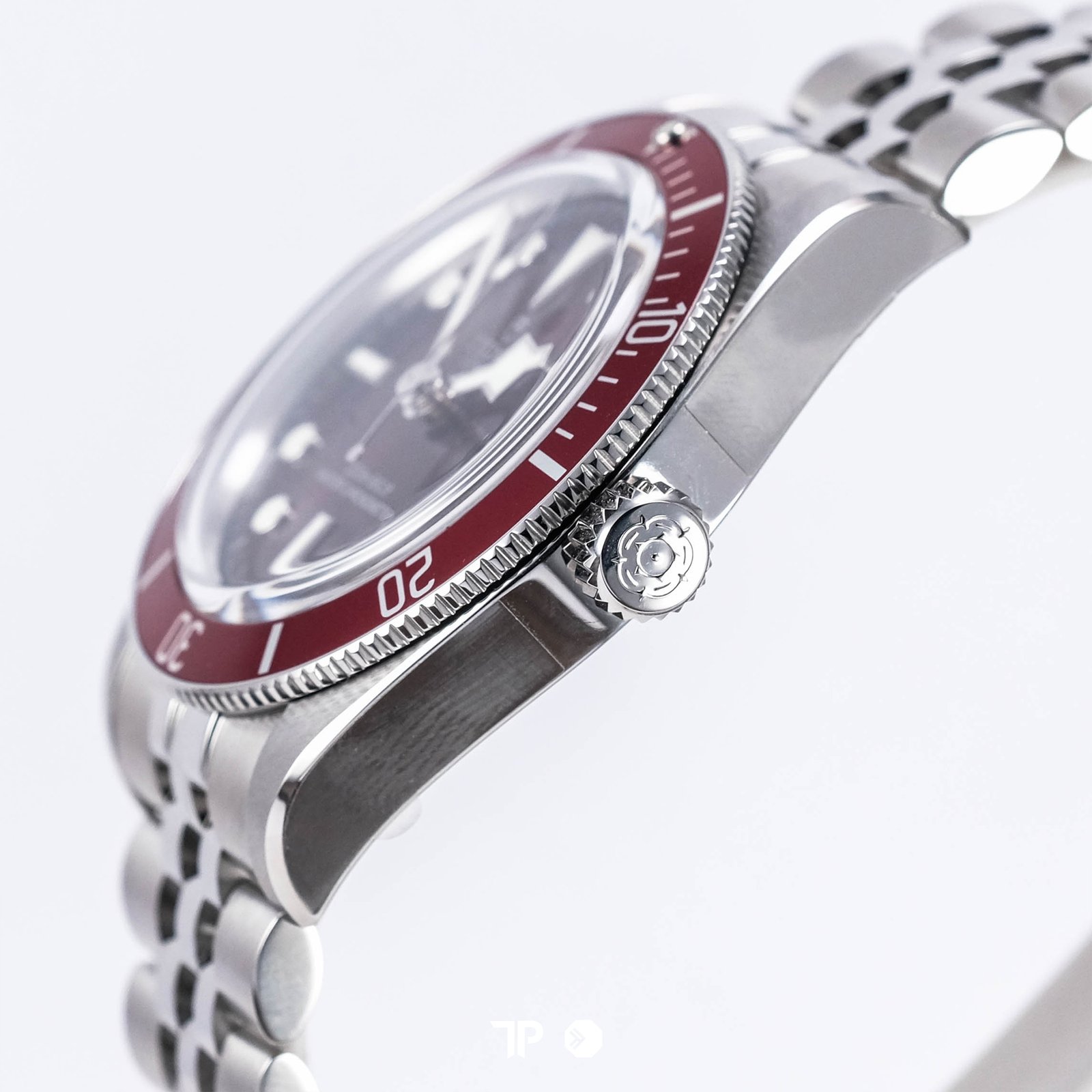 A5930
