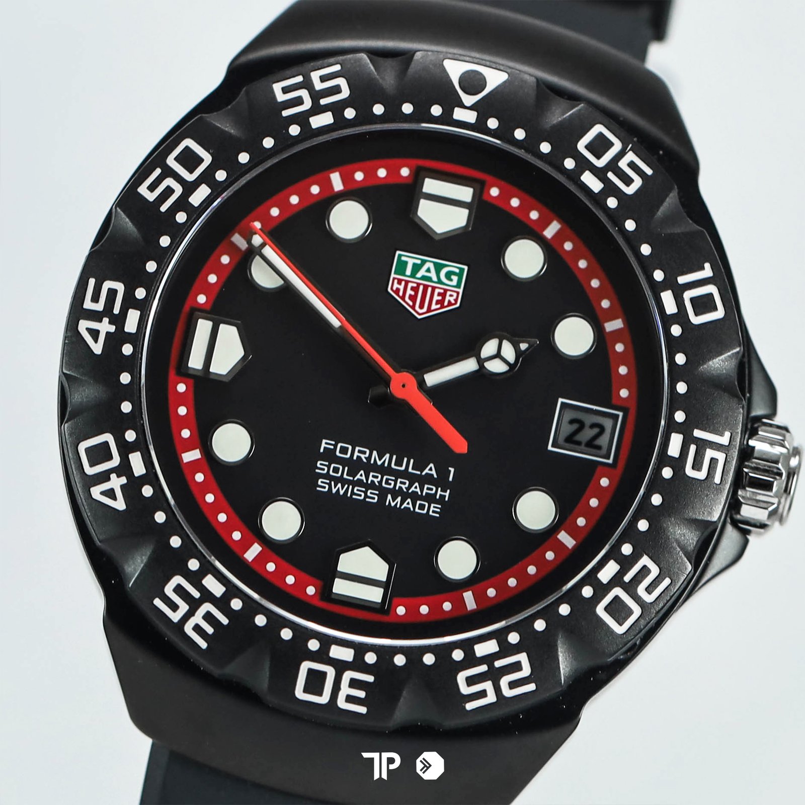 <span style="display:none;">TAG Heuer</span> Formula 1 Solargraph Black Red DLC Rubber 38mm (2025) - Image 2