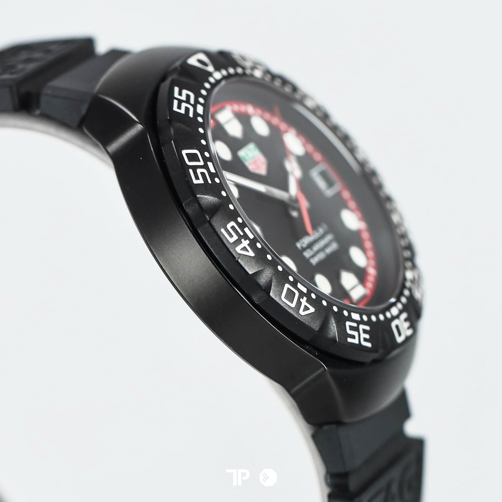 <span style="display:none;">TAG Heuer</span> Formula 1 Solargraph Black Red DLC Rubber 38mm (2025) - Image 3