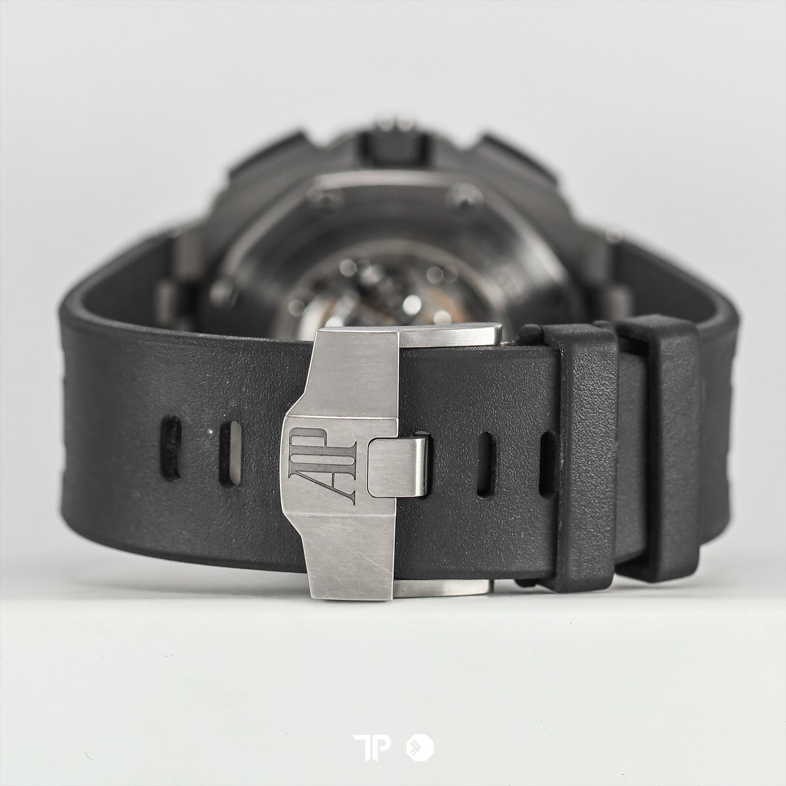 R1360
