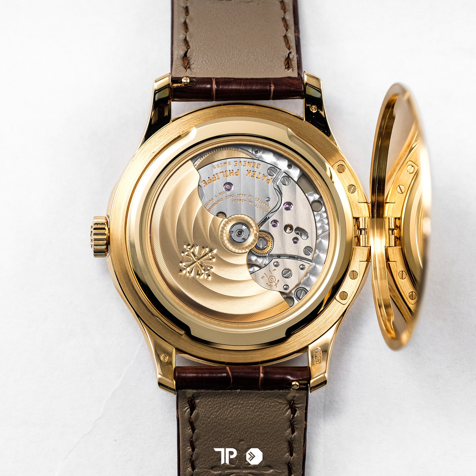 <span style="display:none;">Patek Philippe</span> Calatrava 5227R Rose Gold White Ivory Dial Leather 39mm (2024) - Image 5